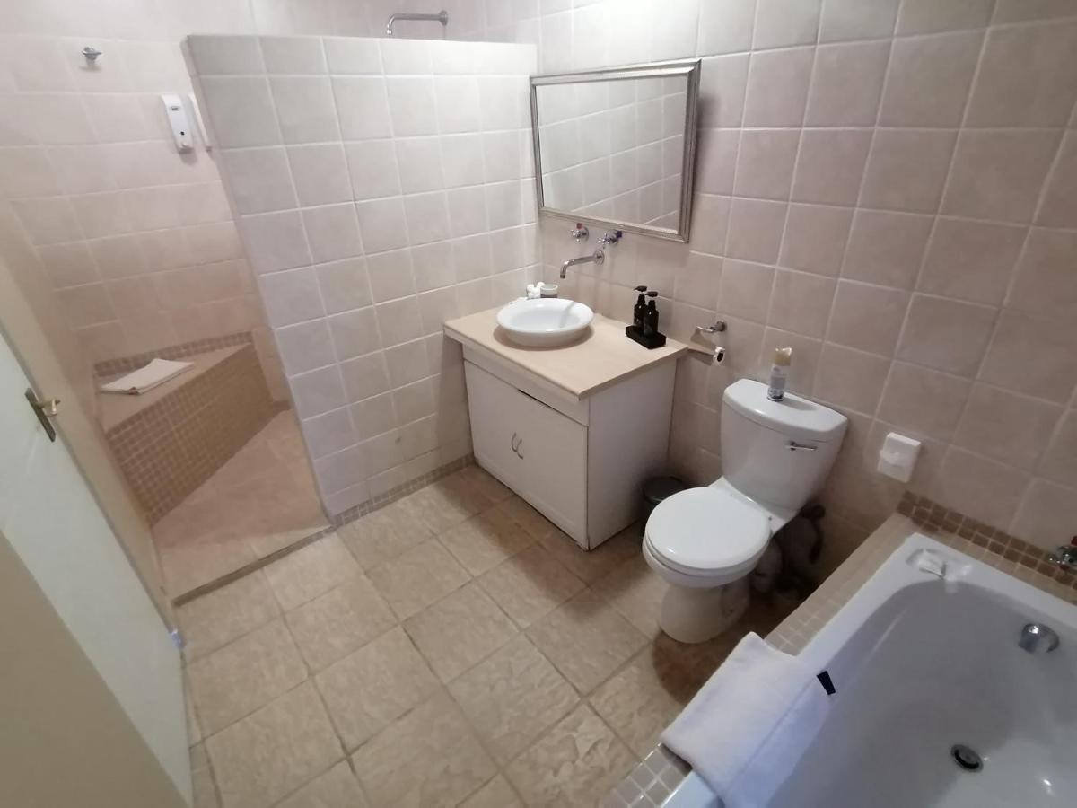 Shandon Lodge Guest House & Spa Mbombela Екстериор снимка